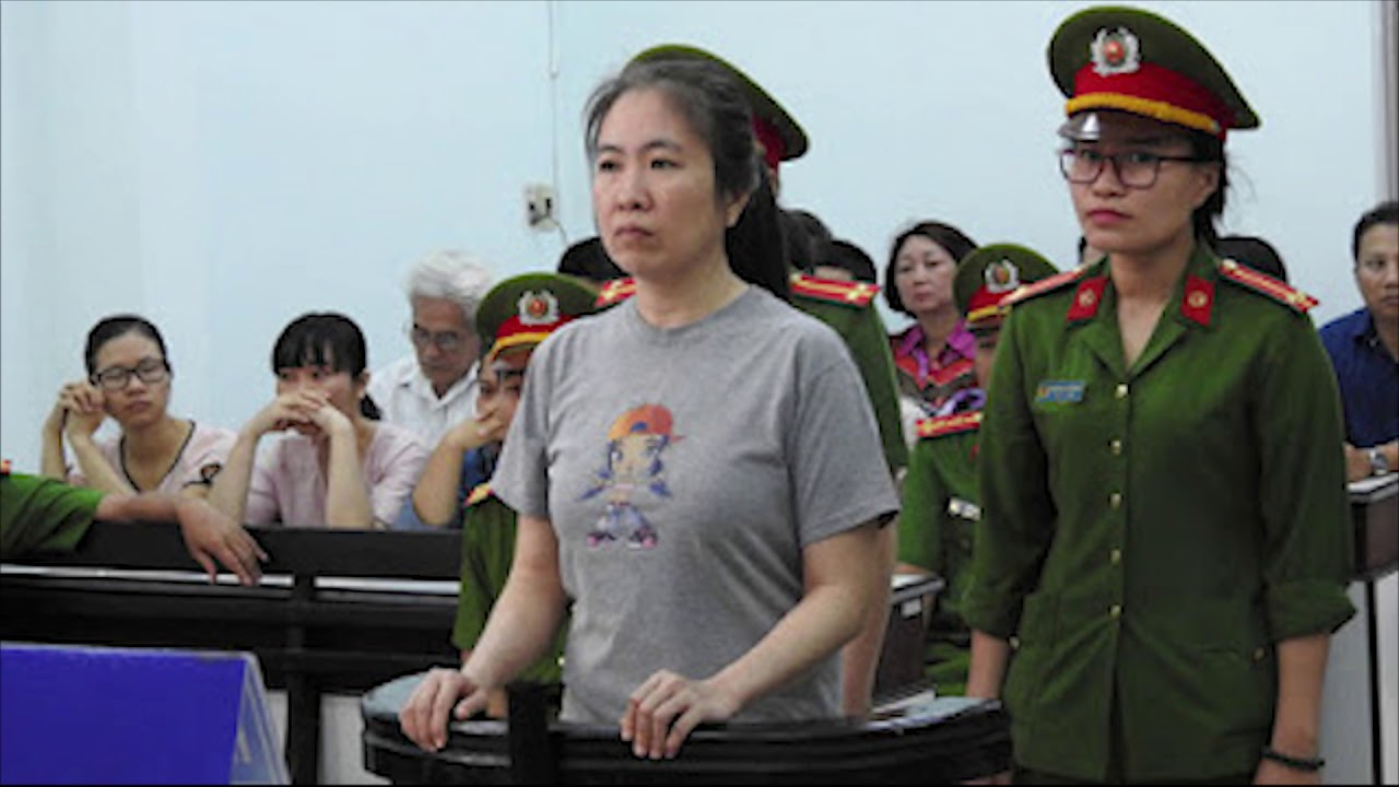 Chấm điểm loạt “green flags” - Cảm hứng video marketing từ Hotspot Matrix_Video SEO YouTube